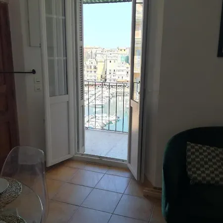 Bella Vista